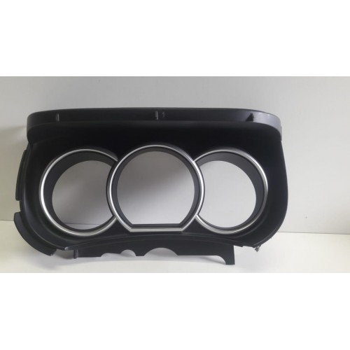 Moldura Painel De Instrumentos Nissan Tiida 2012
