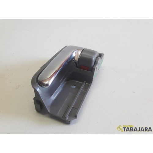 Maçaneta Interna Traseira Esquerda Toyota Corolla 2005