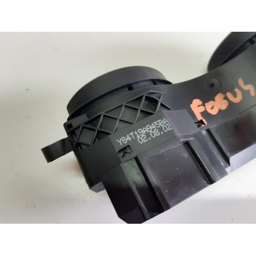 Botão Ar Condicionado Desembaçador Ford Focus 2005 E Afins