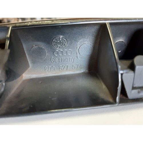 Moldura Acabamento Tampa Traseira Audi A3 2001 - Original