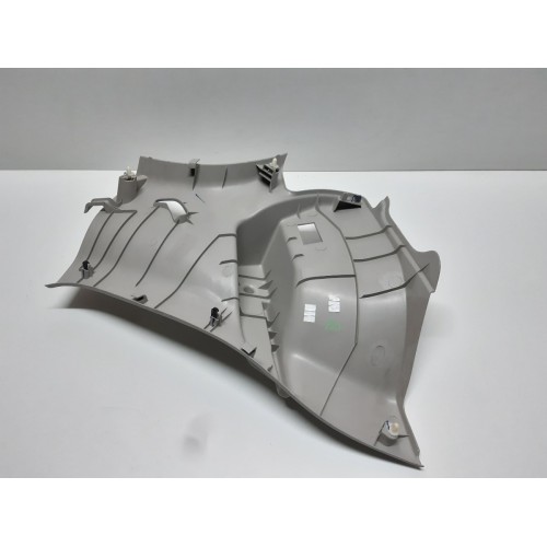 Suporte Do Bagagito Lado Direito Nissan March 2015