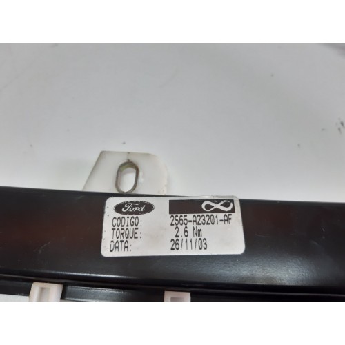 Maquina De Vidro Manual Dianteiro Esquerdo Ford Fiesta 2005