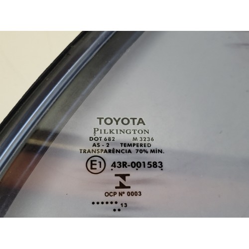 Vidro Fixo Da Porta Traseira Direita Toyota Corolla 2013