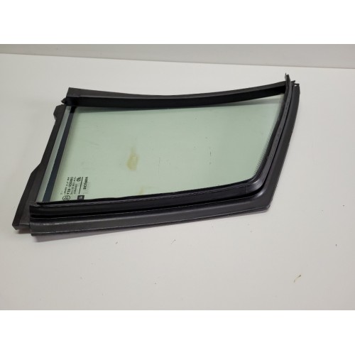 Vidro Fixo Porta Traseira Direita Gm Omega 1992 Á 1997