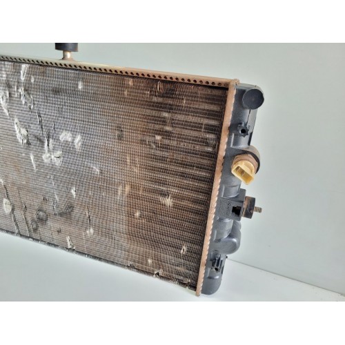 Radiador De Água Vw Gol Parati G3 G4 Ap S/ar