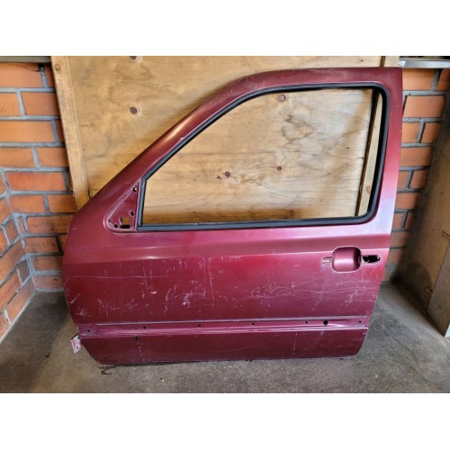 Porta Dianteira Esquerda Vw Golf 1996 19...