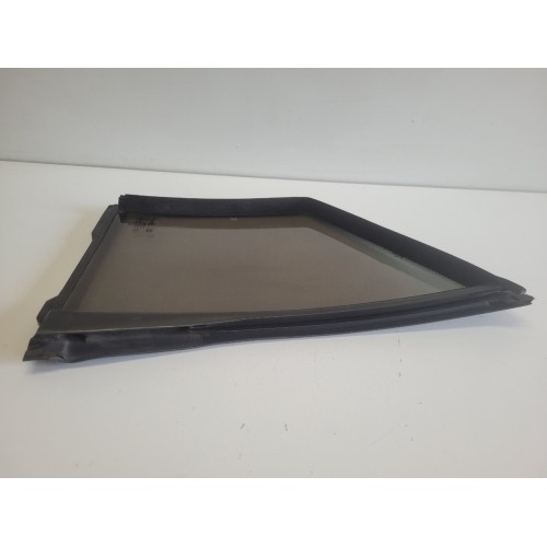 Vidro Fixo Traseiro Esquerdo Gm Omega 1994 1995 1996 1997