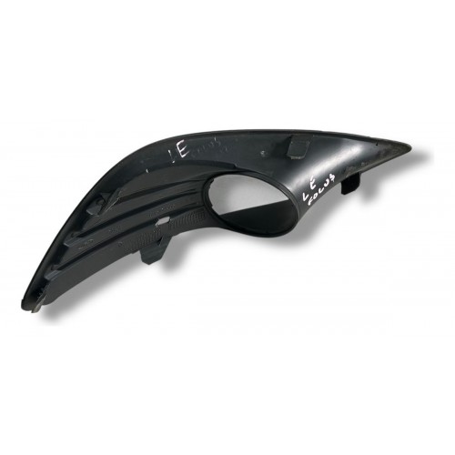 Moldura Farol De Milha Lado Esquerdo Ford Focus 2009 Á 2011