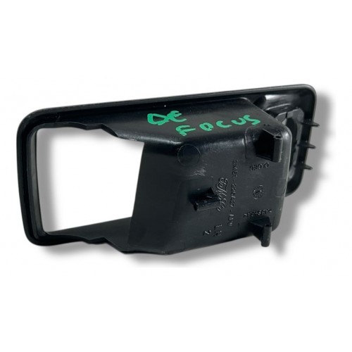 Moldura Maçaneta Interna Dianteira Esquerda Ford Focus 2010