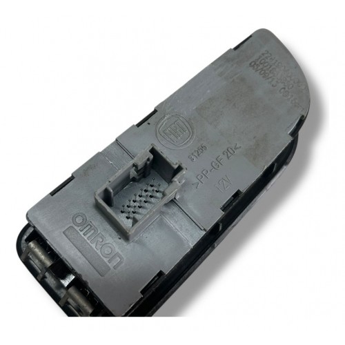 Botão Farol De Milha Desembaçador Fiat Grand Siena 2012 2013