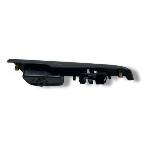 Moldura Botão Vidro Traseiro Esquerdo Toyota Etios 2014 2015