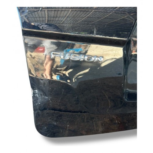 Tampa Traseira Ford Fusion 2009 2010 2011 2012 Detalhe