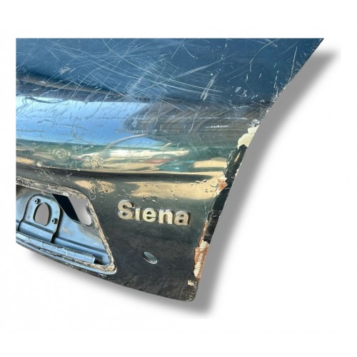 Tampa Traseira Fiat Siena 2001 2002 2003 Detalhe