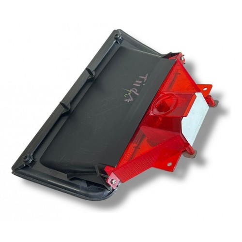 Break Light Luz De Freio Nissan Tiida Sedan 2009 2010 2011