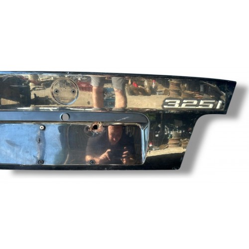 Tampa Traseira Bmw 323i 325i 1995 1996 Com Detalhe