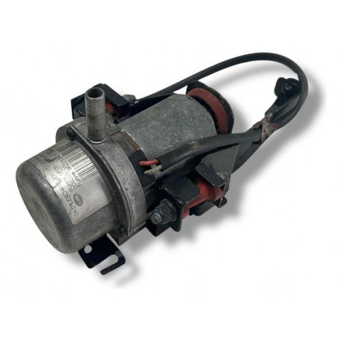 Bomba De Vácuo Freio Mercedes C180 2002