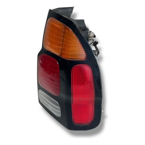 Lanterna Traseira Direita Pajero Sport 1999 Á 2005