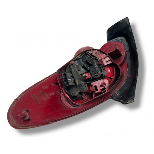 Lanterna Esquerda Peugeot 206 2004 2005 2006 2007