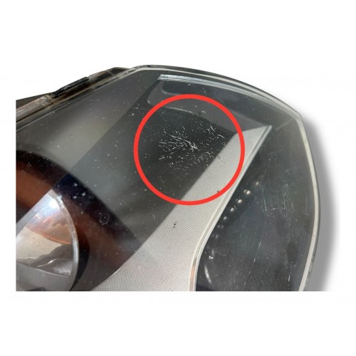 Farol Lado Direito Volkswagen Fox 2011 Á 2015
