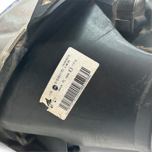 Farol Lado Direito Fiat Doblo 2012 2013 2014 2015 2016