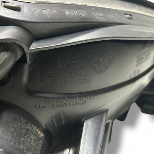 Farol Lado Esquerdo Hyundai Tucson 2009 2010 2011 C/detalhe
