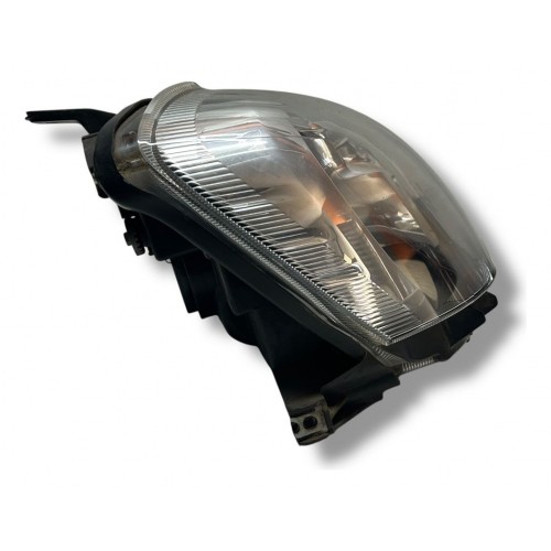 Farol Lado Direito Toyota Etios 2013 2014 2015