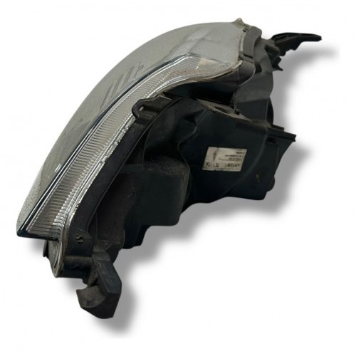 Farol Lado Direito Toyota Etios 2013 2014 2015