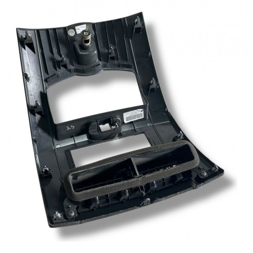 Moldura Central Painel Nissan Livina 2009 2010 2011