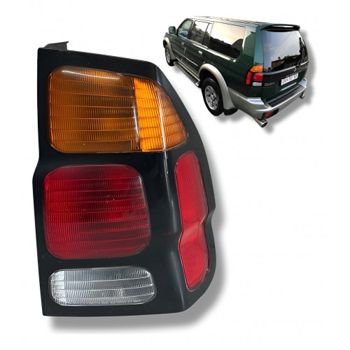 Lanterna Traseira Direita Pajero Sport 1999 Á 2005