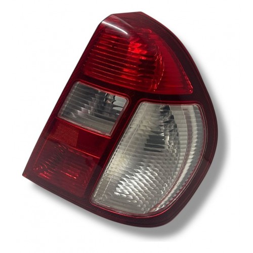 Lanterna Traseira Direita Renault Clio Sedan 2004 Á 2009