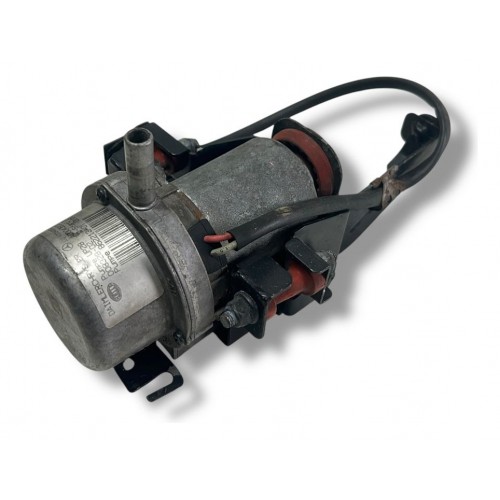 Bomba De Vácuo Freio Mercedes C180 2002