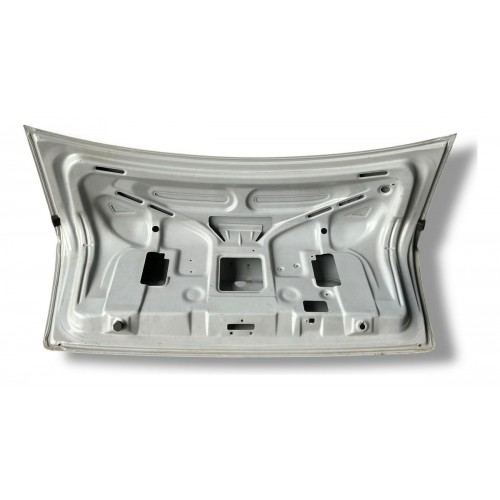 Tampa Traseira Chevrolet Astra Sedan 2000 2001 Detalhe