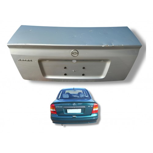 Tampa Traseira Chevrolet Astra Sedan 2000 2001 Detalhe