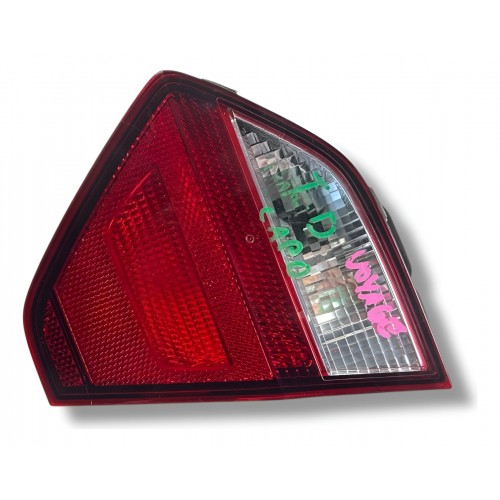 Lanterna Tampa Traseira Direita Vw Voyage G6 2013 2014 2015