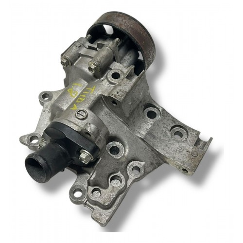 Suporte Bomba Da Água Nissan Tiida 1.8 2010 2011 2012