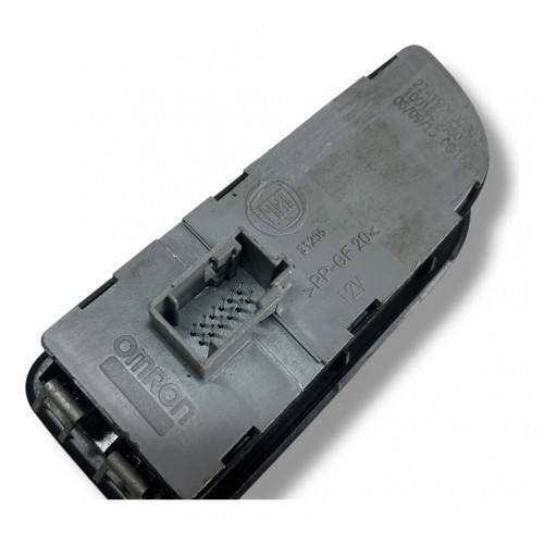 Botão Farol De Milha Desembaçador Fiat Grand Siena 2012 2013