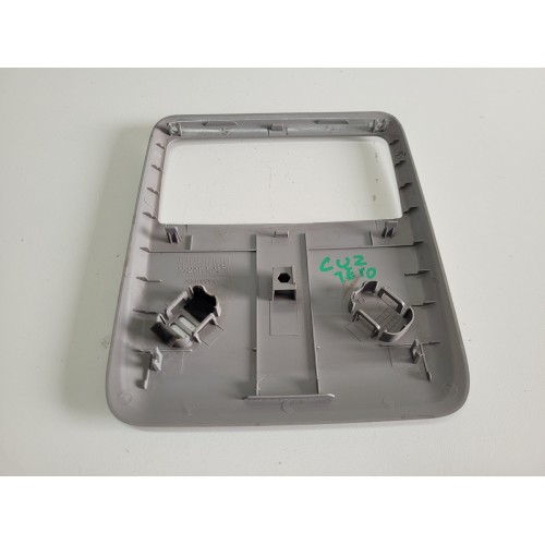 Moldura Acabamento Luz De Teto Gm Tracker 2017 2018 2019