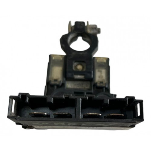 Terminal Positivo Bateria Nissan Versa March 1.0 3cc 2016