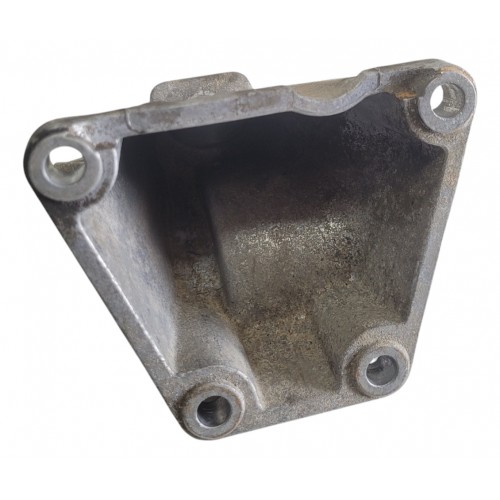 Suporte Do Coxim Lado Direito Audi A4 2.8 1999