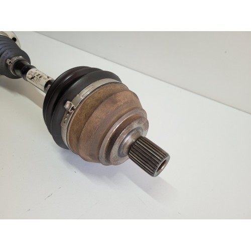 Semi Eixo Lado Direito Vw Amarok 2.0 2011 2012 2013 Á 2016