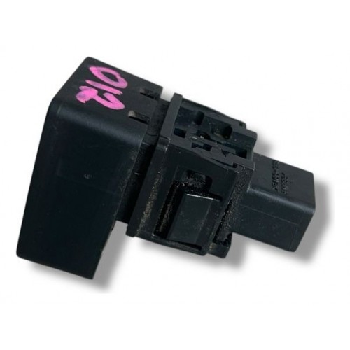 Botão Pisca Alerta Nissan Tiida 2010 2011 2012
