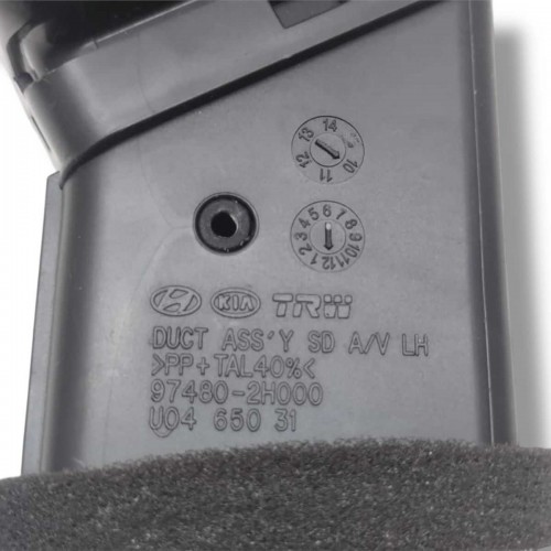Difusor Ar Lateral Esquerdo Hyundai I30 2009 2010 2011 2012 Difusor Ar Lateral Esquerdo Hyundai I30 2009 2010 2011 2012