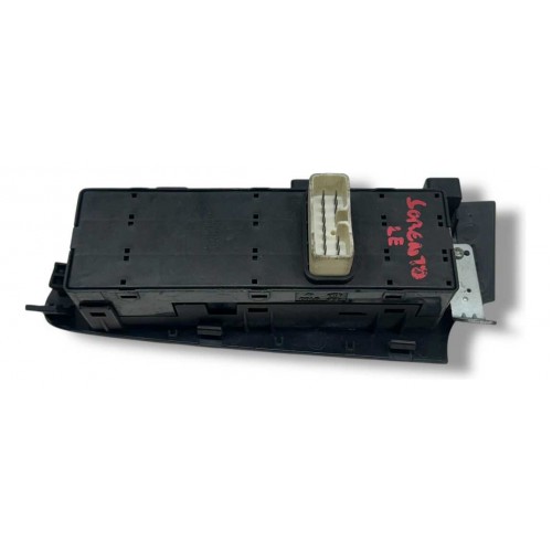 Botão Vidro Elétrico Dianteiro Esquerdo Kia Cerato 2012 2013 Botão Vidro Elétrico Dianteiro Esquerdo Kia Cerato 2012 2013