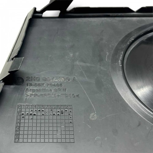 Moldura Farol De Milha Direito Vw Amarok 2013 2014 2015 2016 - Preto Moldura Farol De Milha Direito Vw Amarok 2013 2014 2015 2016 - Preto